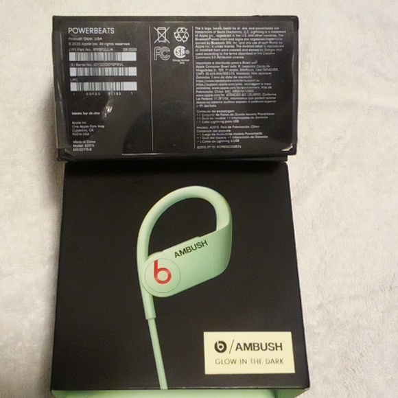 beats by dr. dre POWERBEATS AMBUSH GLOW IN THE DARK Wireless